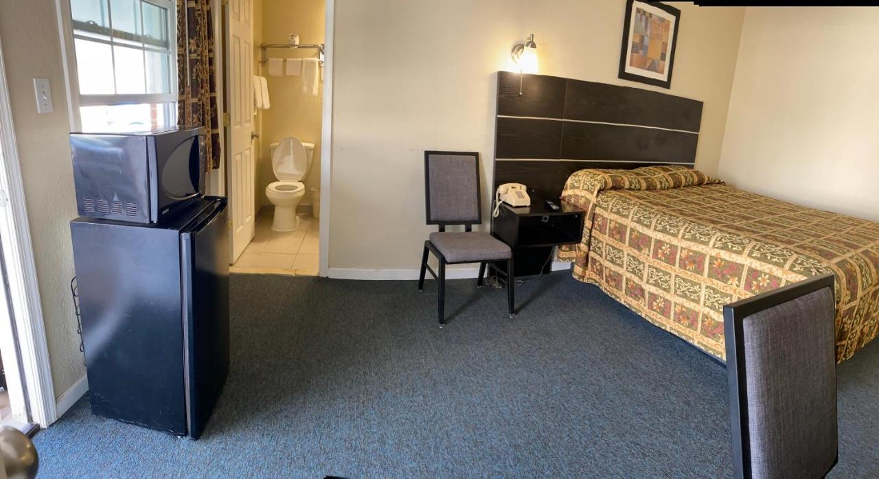 Penn Amish Motel Denver Eksteriør bilde